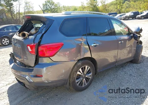 2017 Nissan Pathfinder Sv z USA, uszkodzony, nr VIN 5N1DR2MM6HC906918